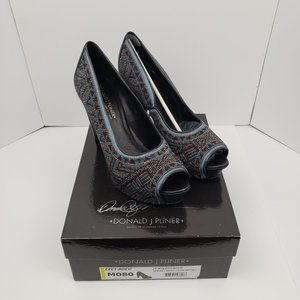Donald J Pliner CECI BDCU Beaded Platform Pump size 8 Pewter/Pewter
